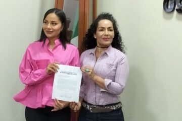Camelia Calleja ratifica su solicitud de registro por el Distrito 09